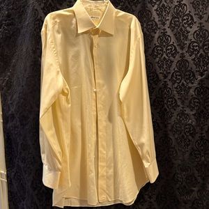 Men’s linen shirt, long sleeve button-down